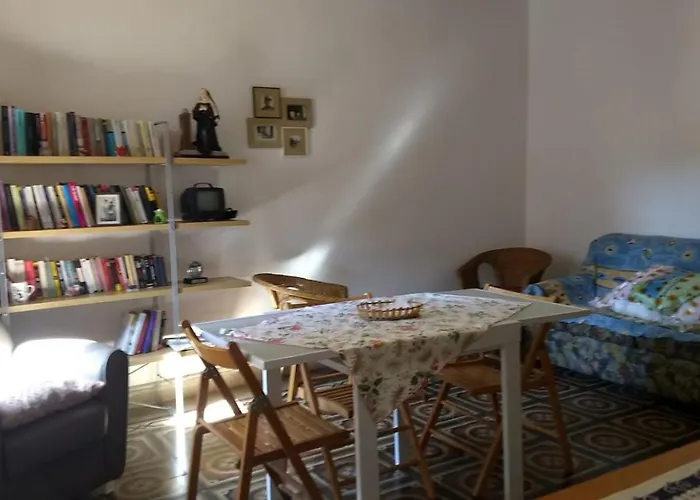 Casa vacanze Casa In Collina Tra Mare E Monti *